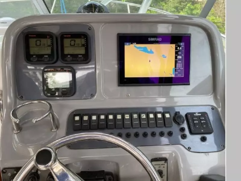 2013 Robalo R245 Walkaround