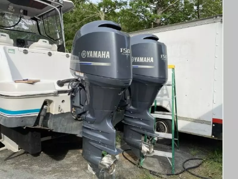 2013 Robalo R245 Walkaround