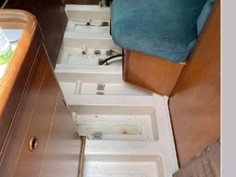 2000 Beneteau Oceanis 361