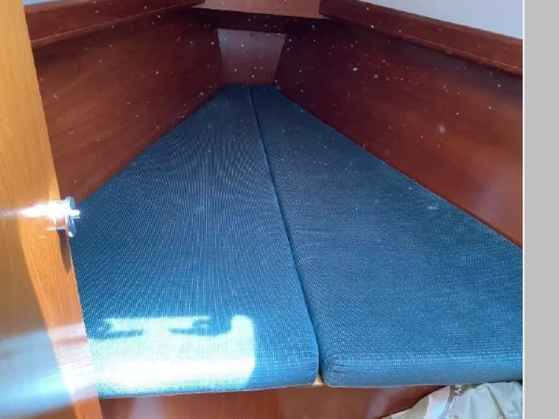 2000 Beneteau Oceanis 361