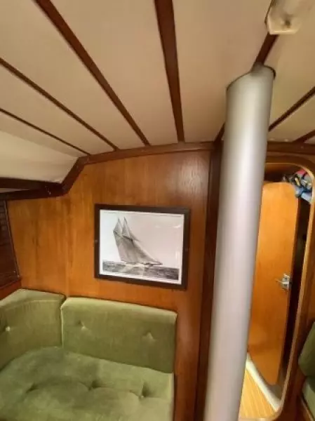 1984 Beneteau First 35