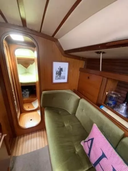 1984 Beneteau First 35