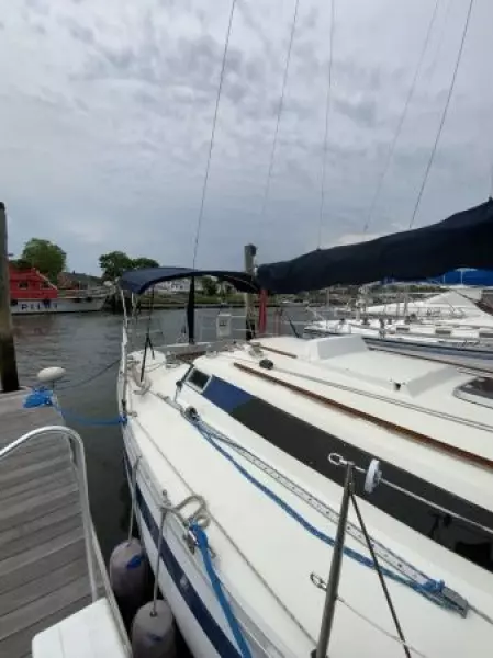 1984 Beneteau First 35