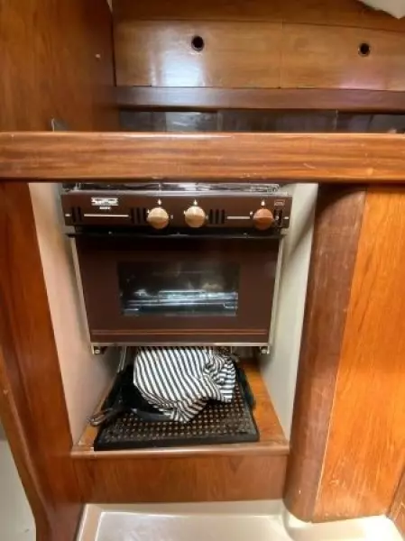 1984 Beneteau First 35