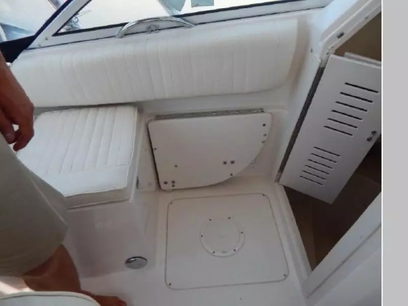 2002 Grady-White 265 Express