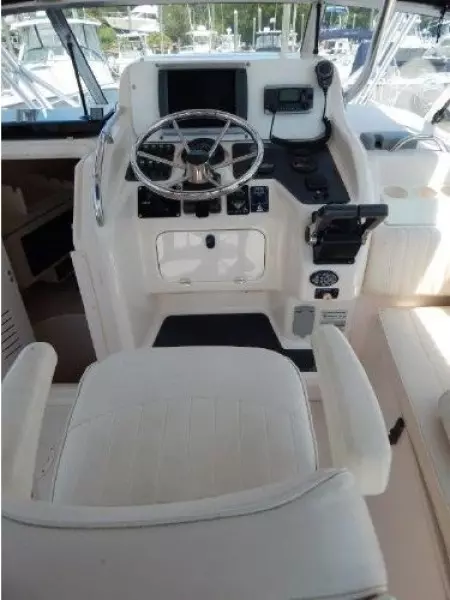 2002 Grady-White 265 Express