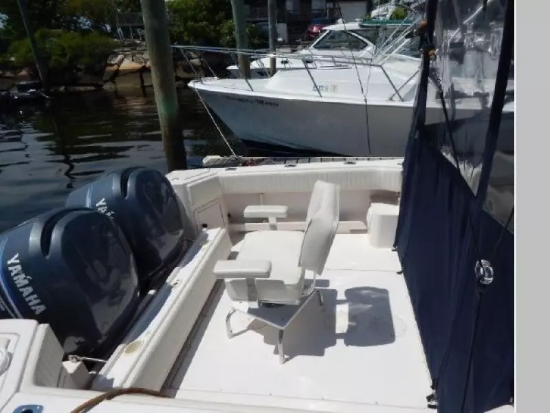 2002 Grady-White 265 Express