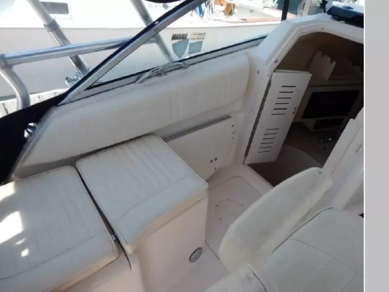 2002 Grady-White 265 Express