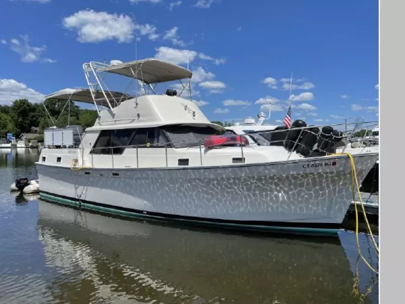 1988 Mainship 36 Double Cabin