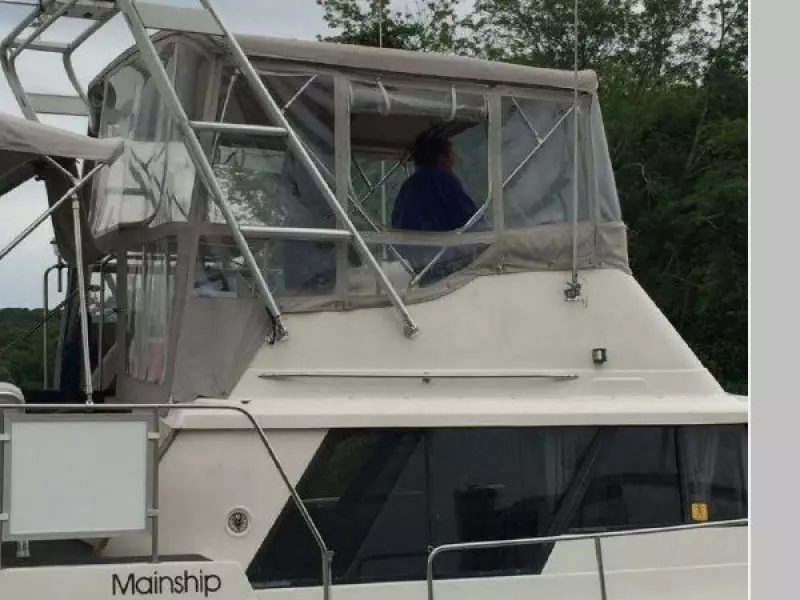 1988 Mainship 36 Double Cabin