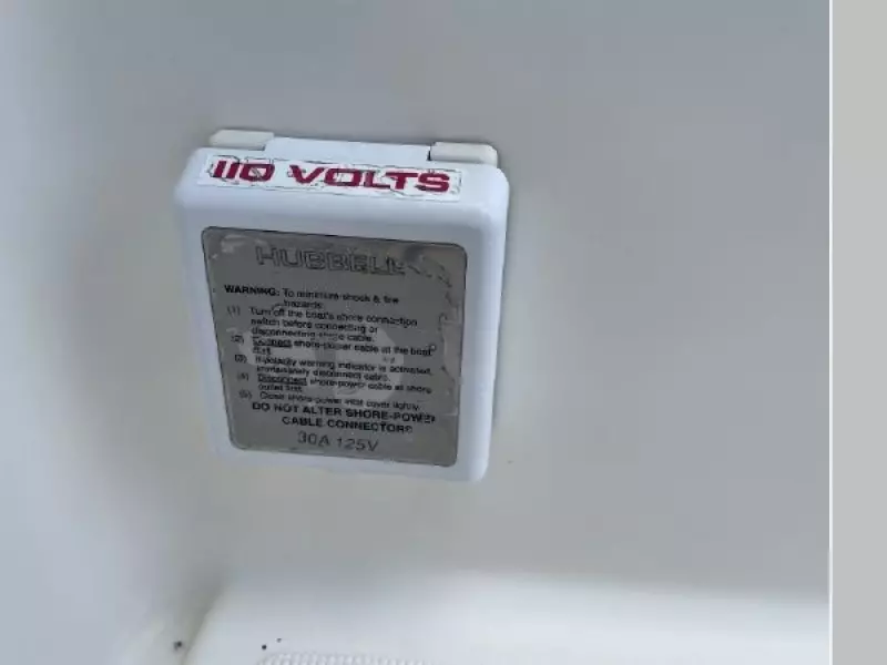 2003 Pursuit 2870 Walkaround