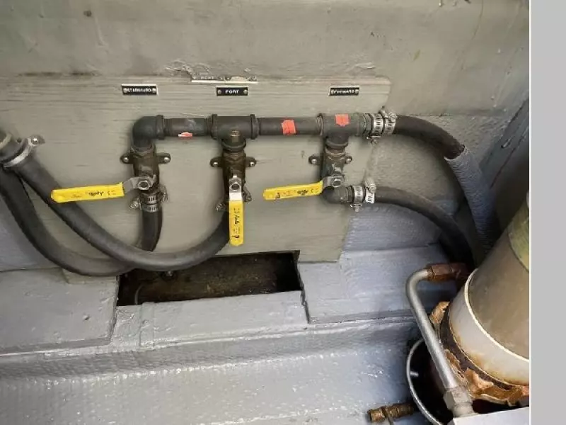 1970 Hatteras Convertible