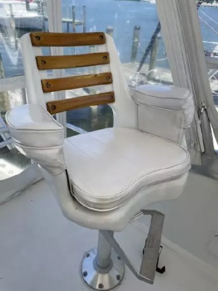 1970 Hatteras Convertible