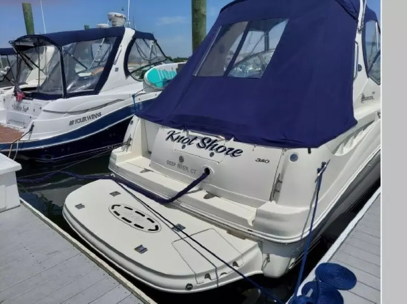 2004 Sea Ray 320 Sundancer