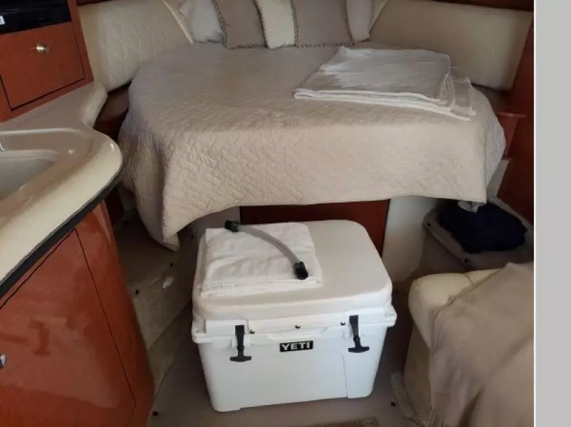 2004 Sea Ray 320 Sundancer