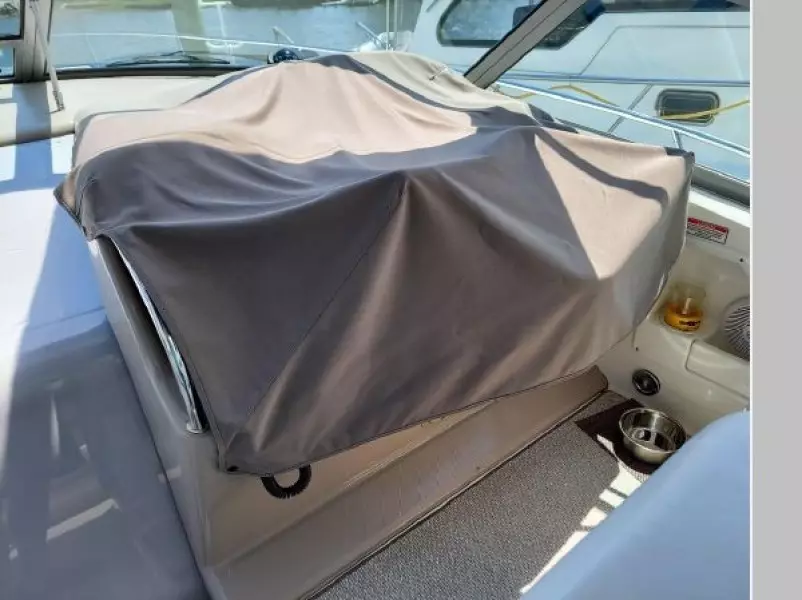 2004 Sea Ray 320 Sundancer