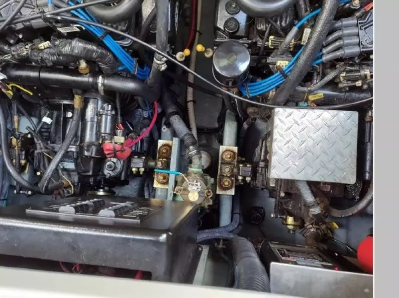 2004 Sea Ray 320 Sundancer