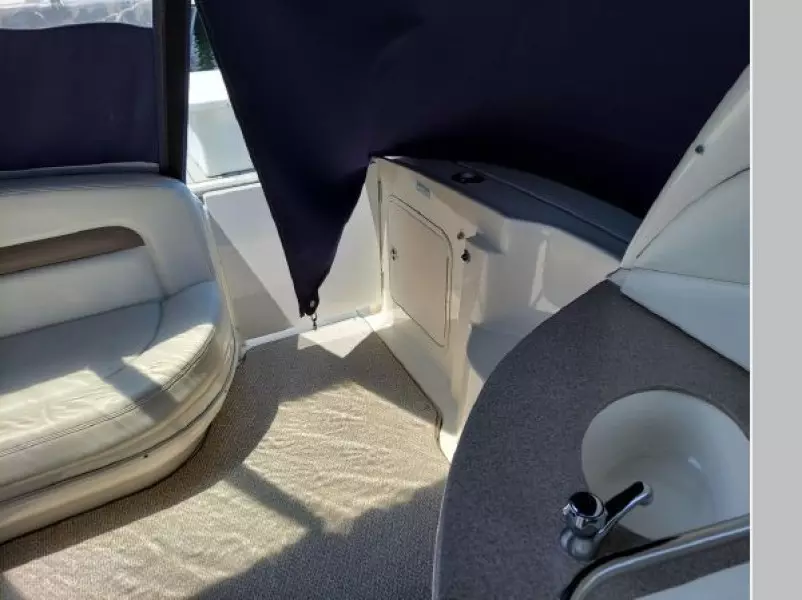 2004 Sea Ray 320 Sundancer
