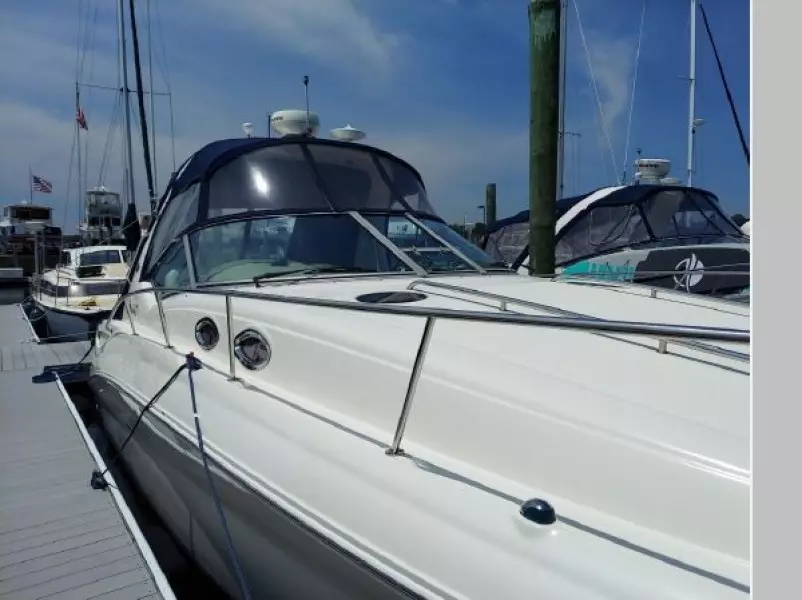 2004 Sea Ray 320 Sundancer