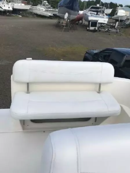 2007 Bayliner 245 SB