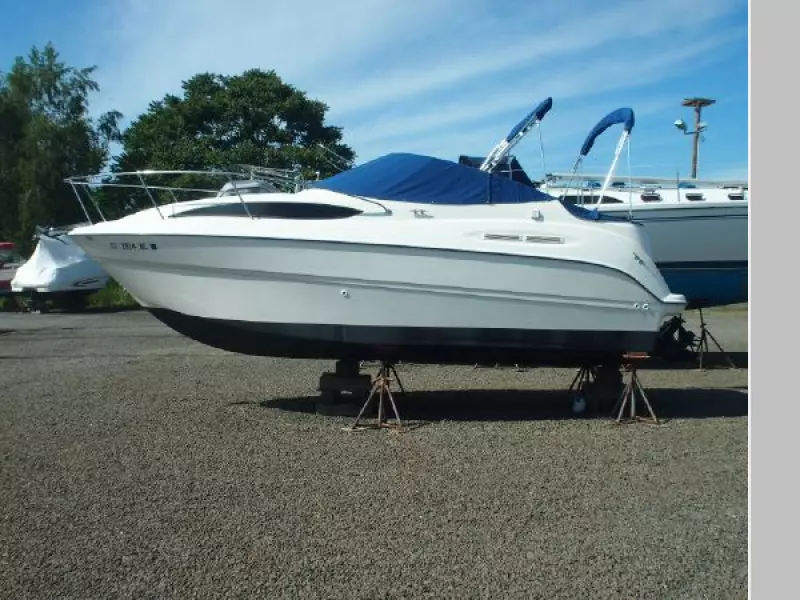 2007 Bayliner 245 SB