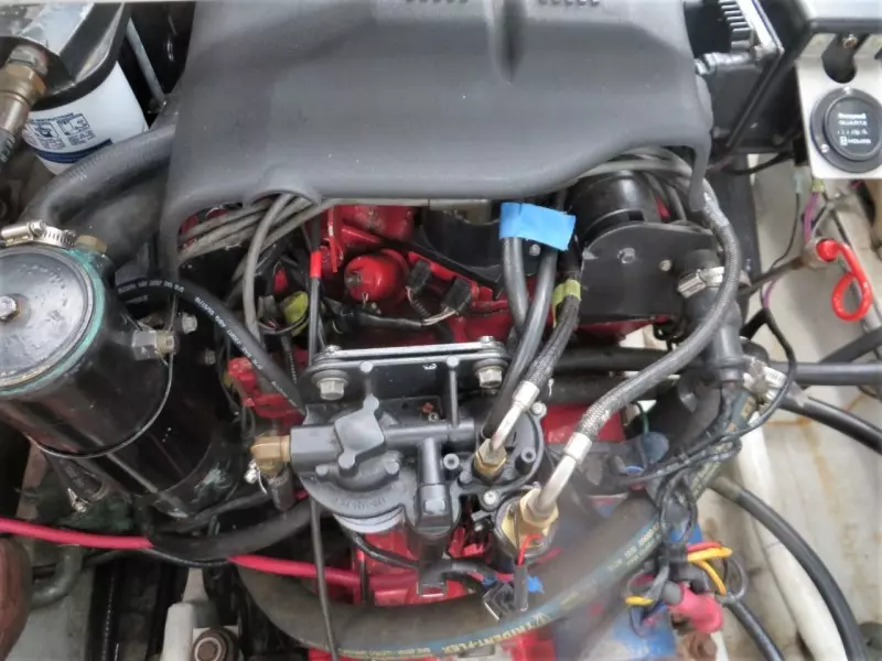 2001 Four Winns 338 Vista