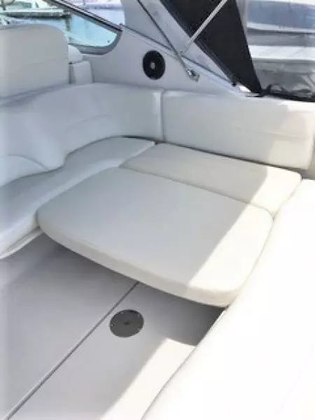 2001 Four Winns 338 Vista