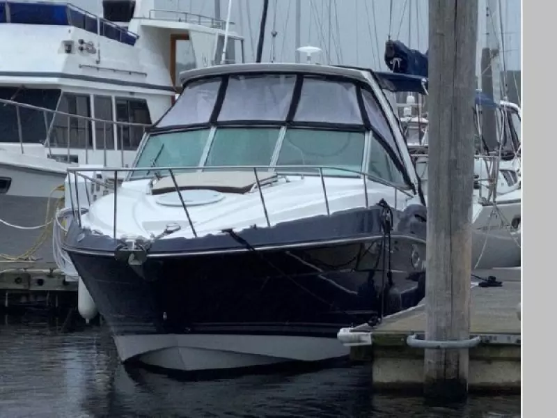 2017 Monterey 295 Sport Yacht