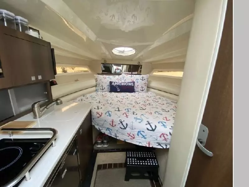 2017 Monterey 295 Sport Yacht