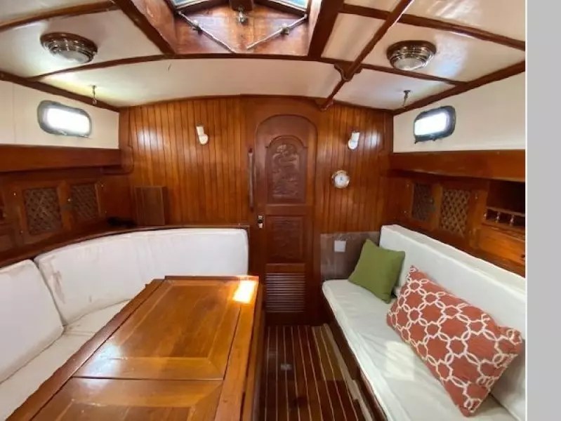 1979 Island Trader 41 Center Cockpit