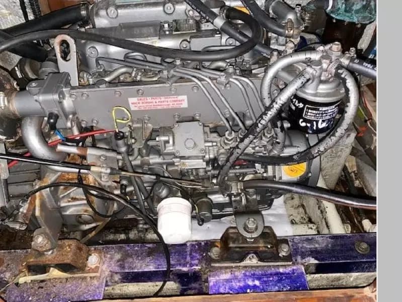 1979 Island Trader 41 Center Cockpit