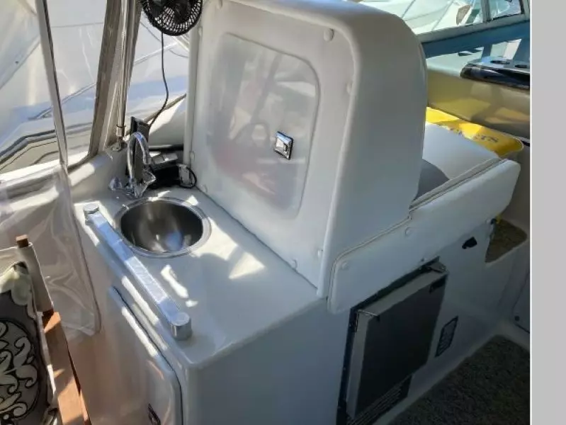 1988 Chris-Craft 370 Amerosport