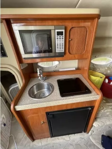 2005 Rinker Fiesta Vee