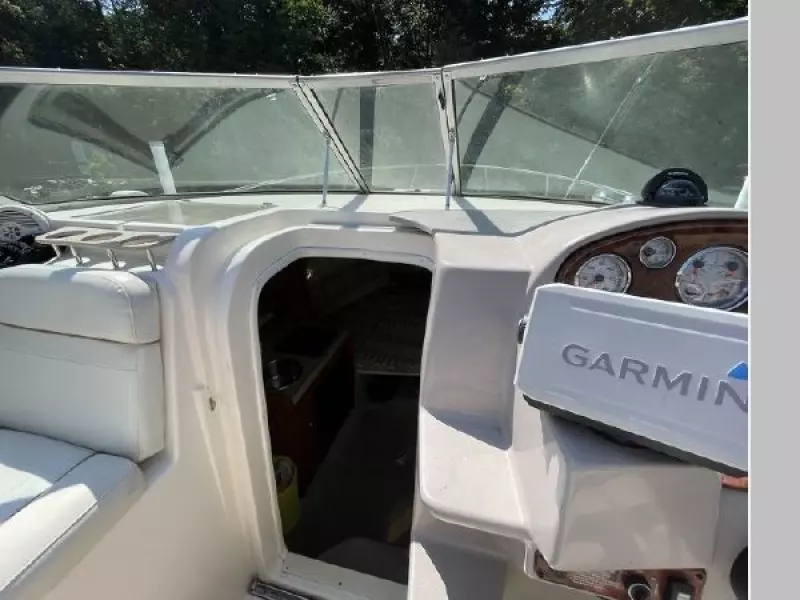 2005 Rinker Fiesta Vee