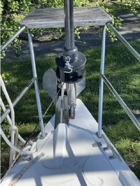 1990 Catalina 42 - 3 Cabin