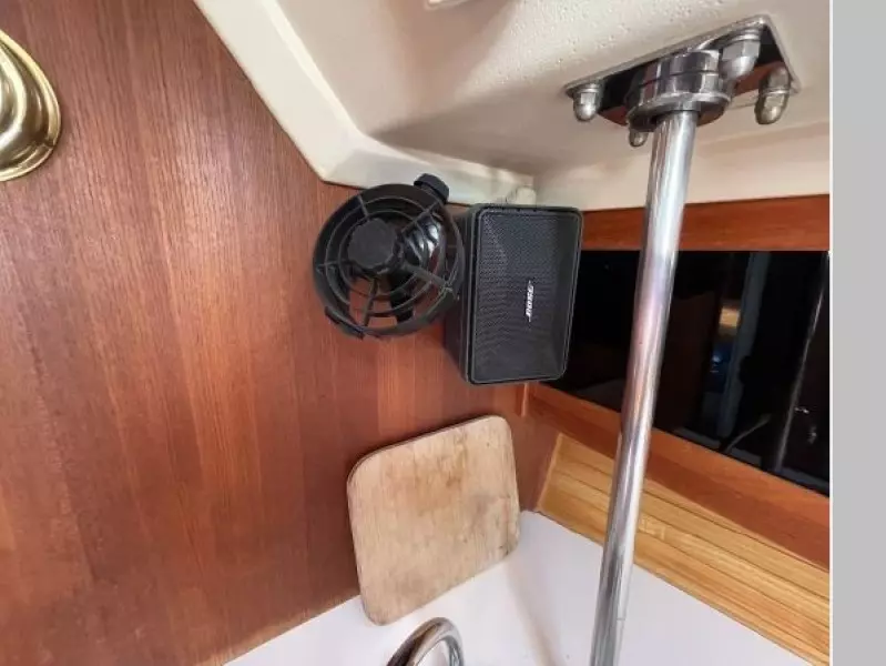 1990 Catalina 42 - 3 Cabin