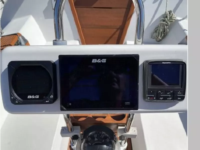 1990 Catalina 42 - 3 Cabin