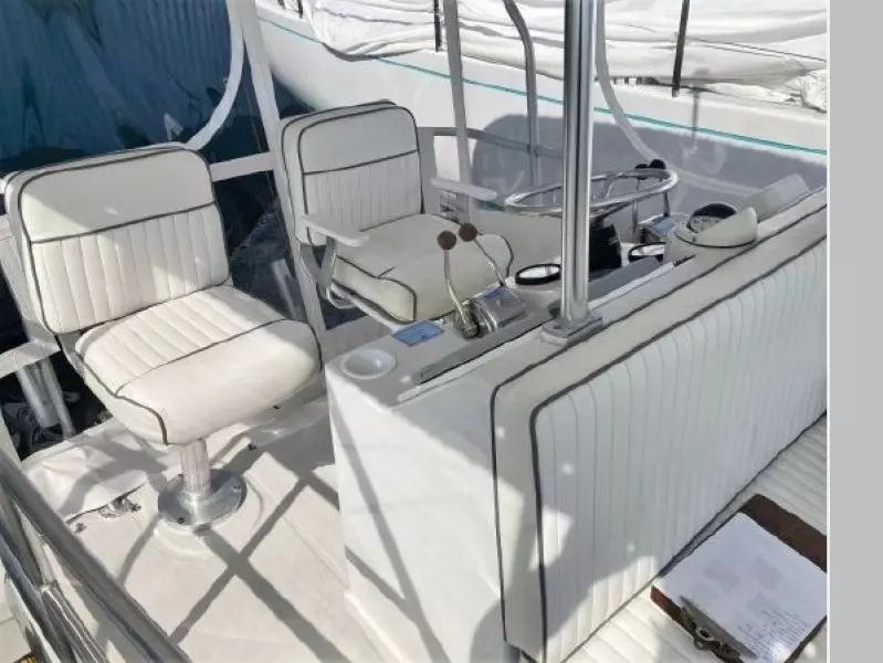 2000 Luhrs Convertible