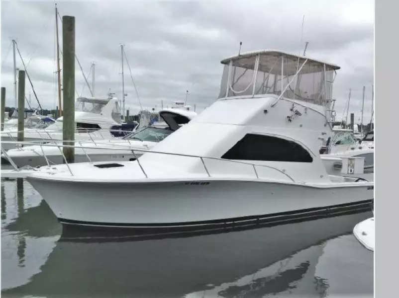2000 Luhrs Convertible