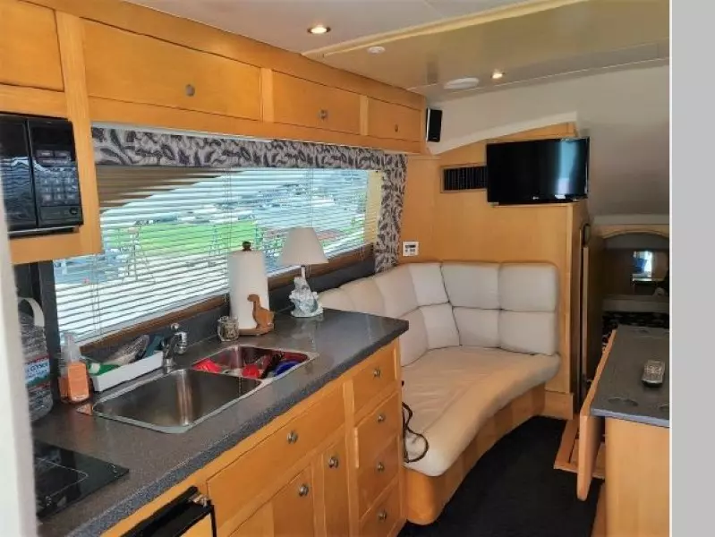 2000 Luhrs Convertible