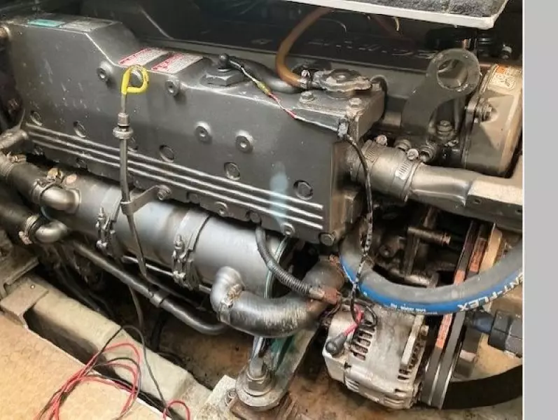 2000 Luhrs Convertible