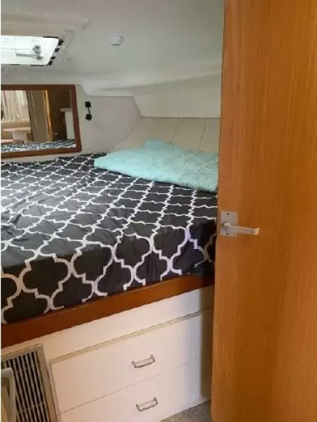 1995 Mainship Sedan Bridge