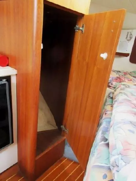 1996 Tiara Yachts 2900 Open - Montauk Edition