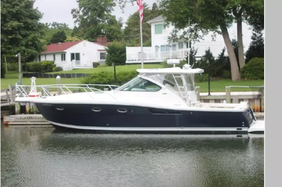 2005 Tiara Yachts 3600 Open