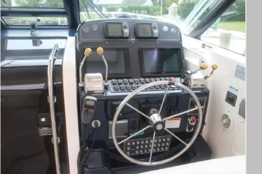 2005 Tiara Yachts 3600 Open