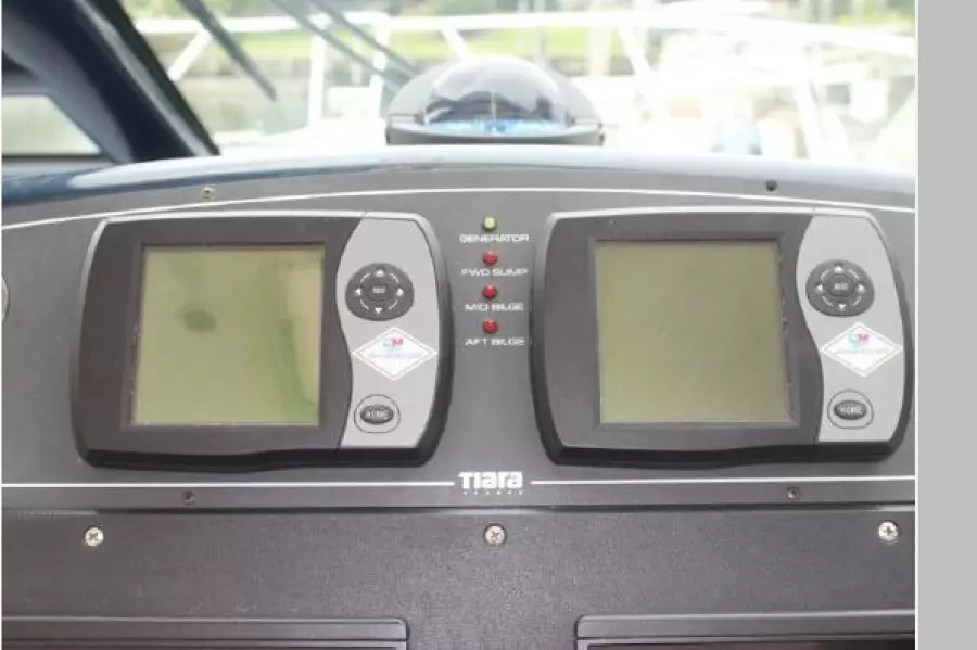 2005 Tiara Yachts 3600 Open