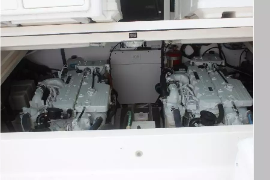 2005 Tiara Yachts 3600 Open