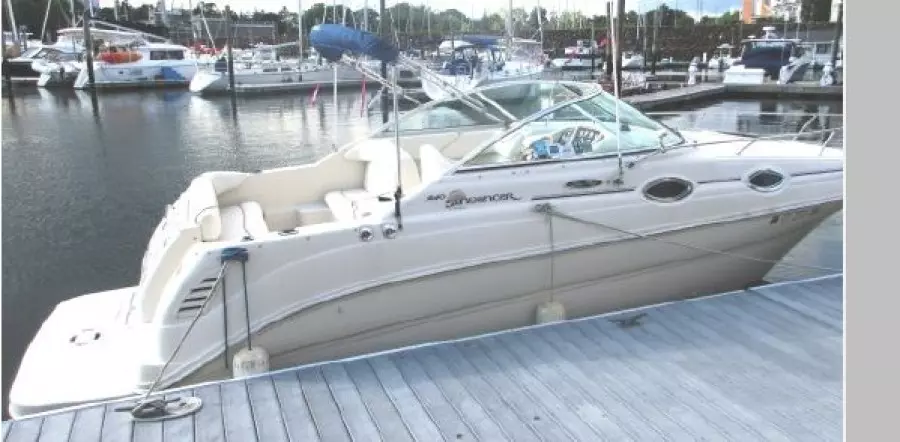 2003 Sea Ray 240 Sundancer