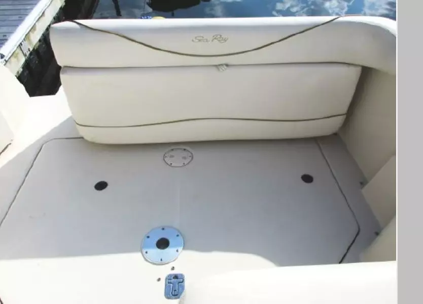 2003 Sea Ray 240 Sundancer