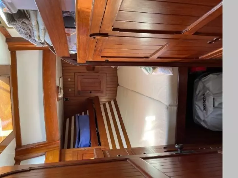 1980 Peterson Center Cockpit